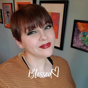 Meet your Posher, Bethany